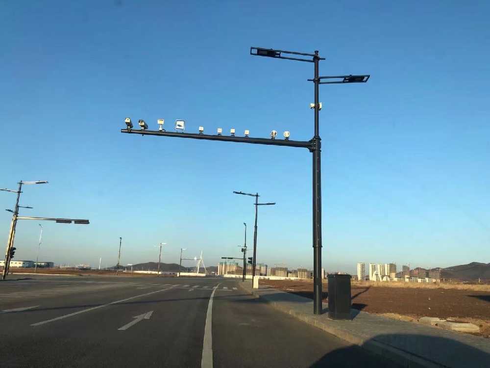 淮南市黑龙江佳木斯综合路灯杆项目